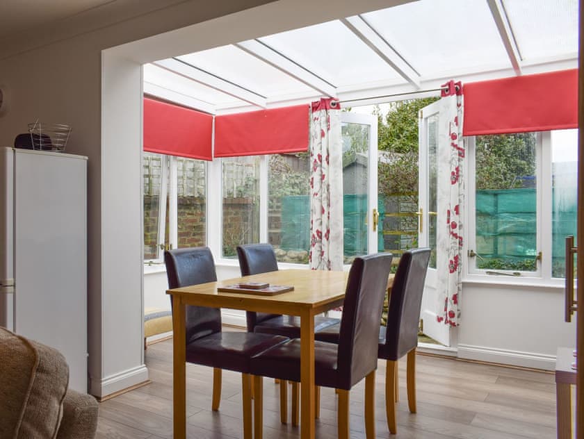 Light and airy conservatory | Lyndhurst Apartment, Sandown