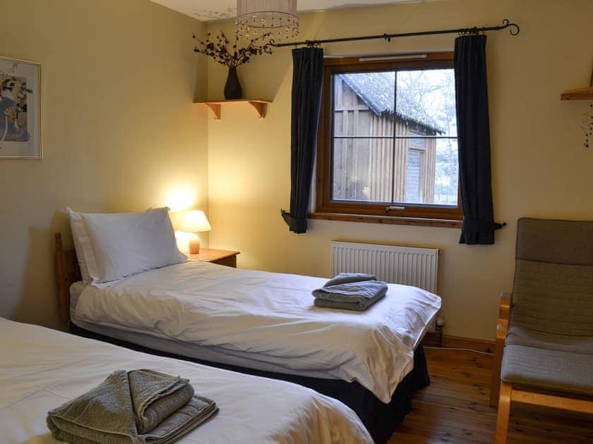 Twin bedroom | Woodland Lodge, Boat of Garten, near Aviemore