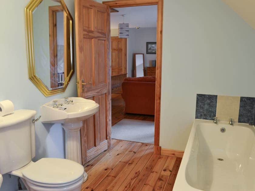 Bathroom with separate shower | Woodland Lodge, Boat of Garten, near Aviemore