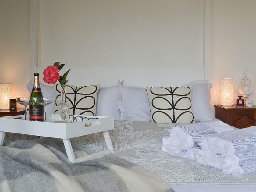 Four poster bedroom | The Old Vicarage, Talland Bay, near Looe