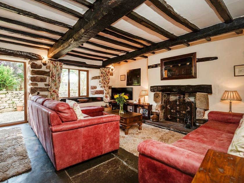 Warm and welcoming living room  | Bridge End Farmhouse - Bridge End Farm Cottages, Boot, near Eskdale