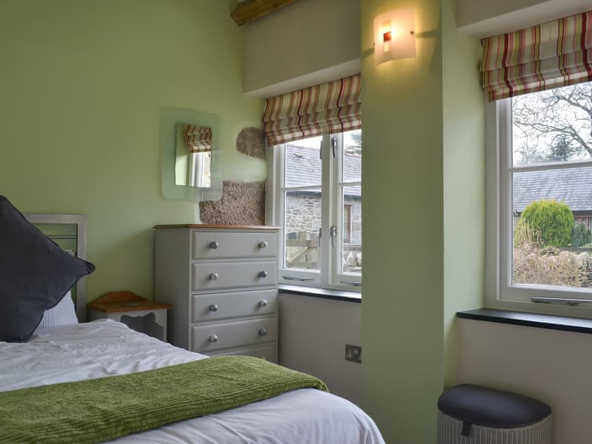 Single bedroom | Trezeal Barn, North Hill