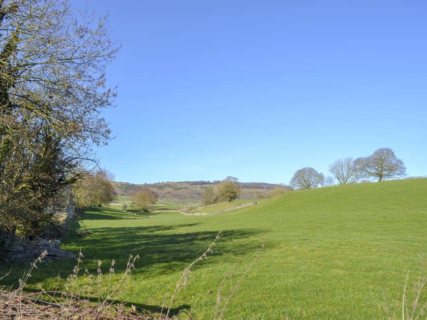 Surrounding area | Thistledown Cottage, Great Longstone, near Bakewell