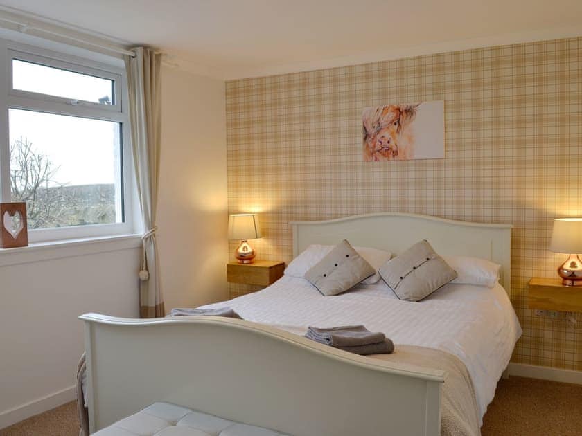 Attractive double bedroom | Cotters Cottage - Mid Bishopton Farm Cottages, Whithorn