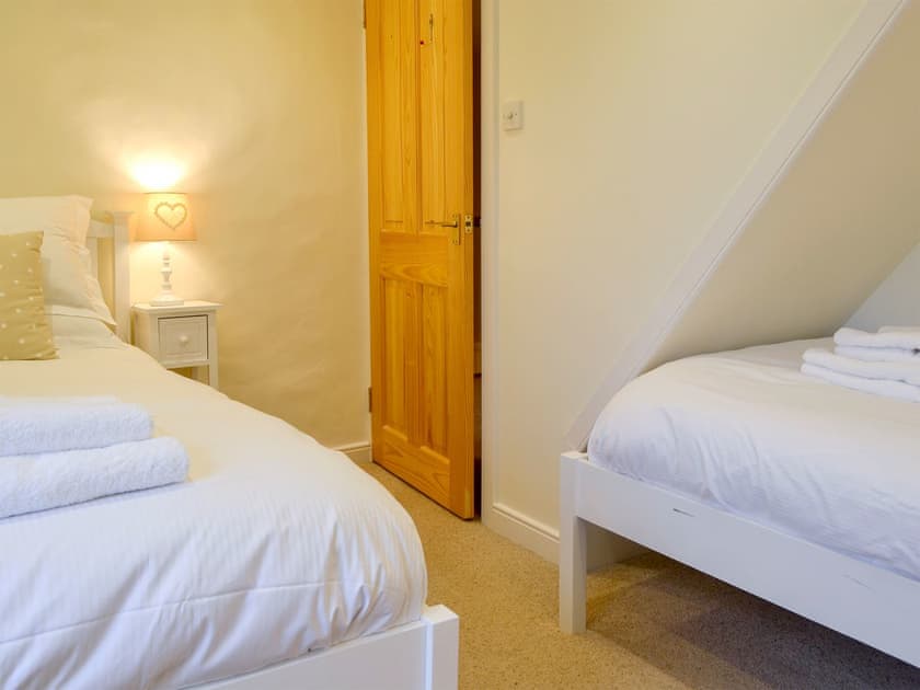 Twin bedroom | Maggie’s Den, Gatehouse of Fleet