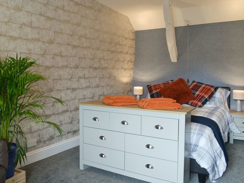 Relaxing double bedroom | Greenpastures, Patchacott, near Okehampton
