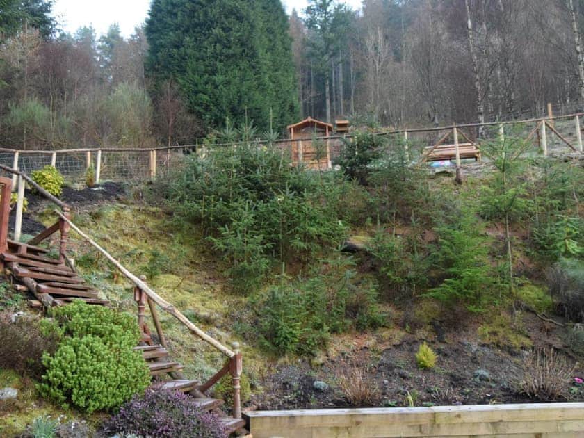Well-maintained garden areas | Dream Cottage, Strathyre, near Callander