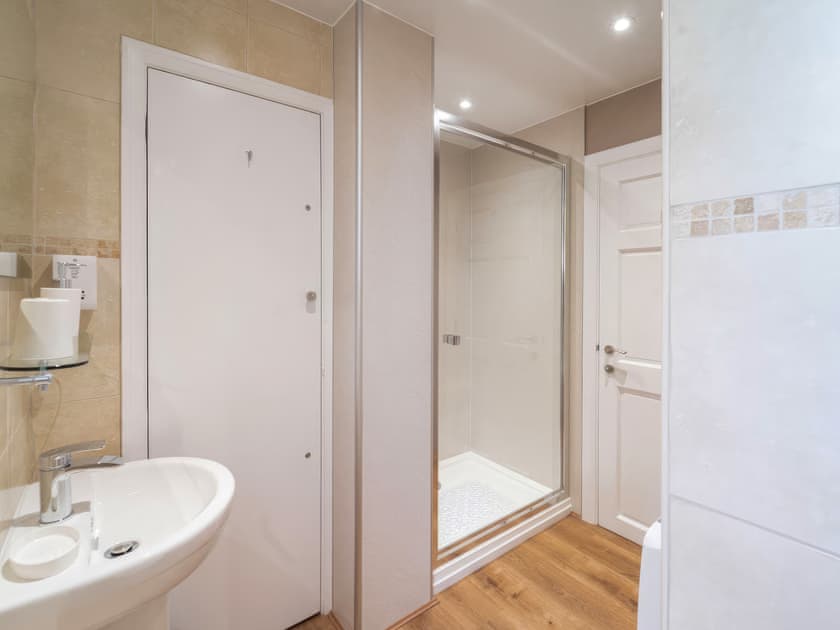 Shower room | The Coaches - The Abbey Coach House, St. Mary’s Park, Windermere