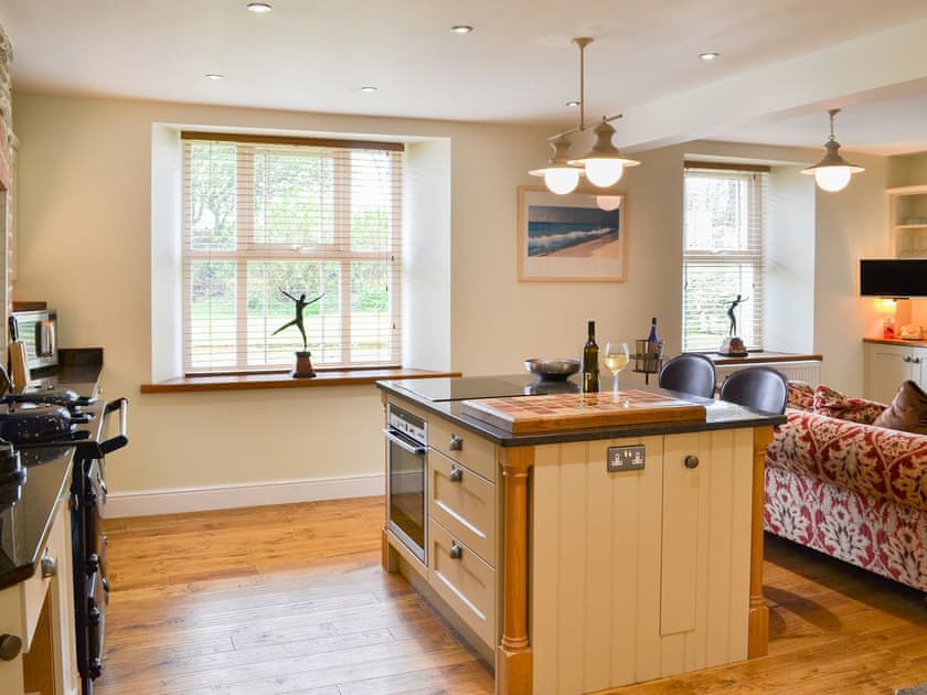 Lovely open plan living area | Cranford House - Cranford and The Coach House Cottages, Cranford, near Clovelly