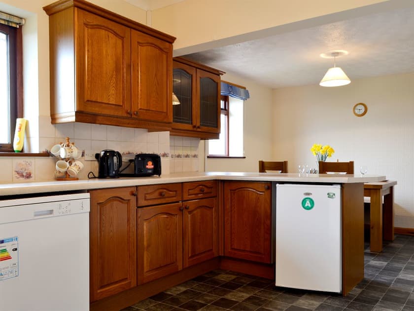 Kitchen/dining room | Bryn Villa, Howey, near Llandrindod Wells