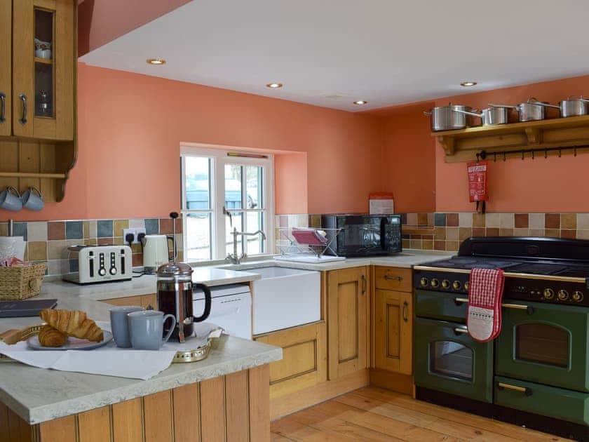 Well equipped kitchen area | Grace’s Cottage - Invertrossachs Estate Cottages, Invertrossachs, near Callander