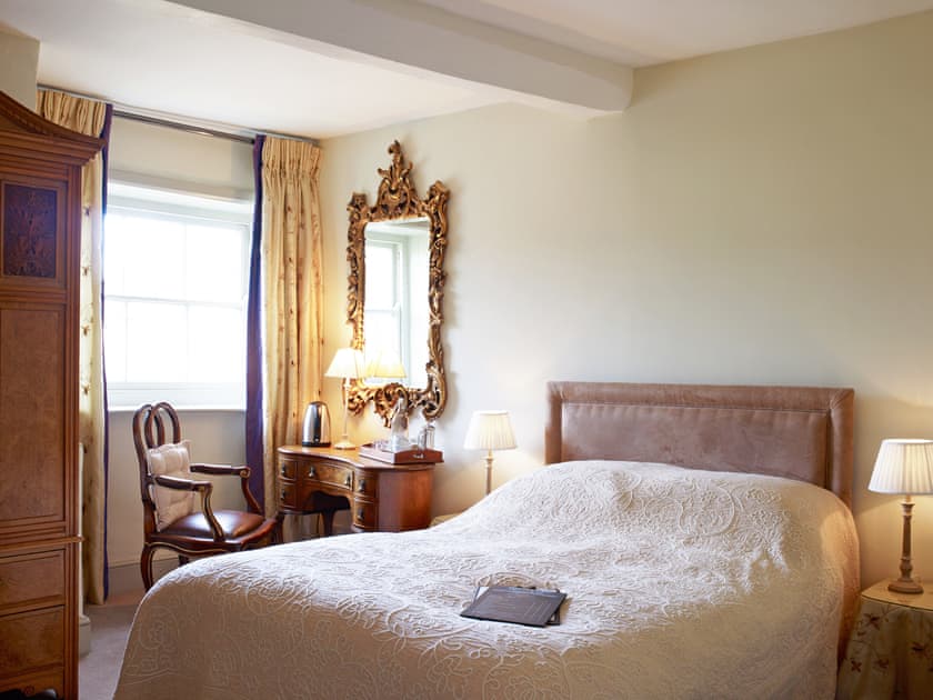Double bedroom | Tarrant Valley HouseSleeps 12, Blandford Forum