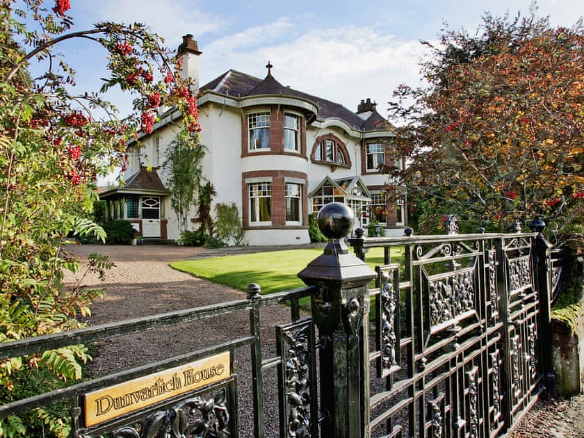 Spacious 19th century house  | Dunvarlich House, Aberfeldy