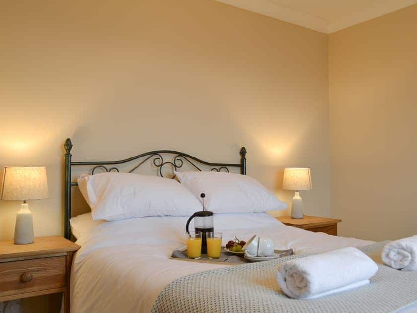 Double bedroom | Tigh an Aighear, Arduaine, near Oban