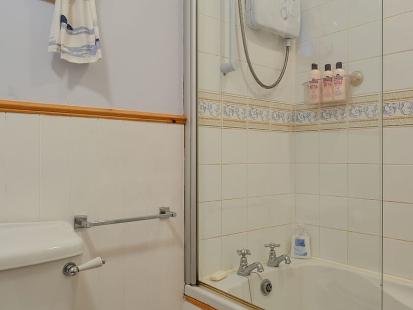 Bathroom | Tigh an Aighear, Arduaine, near Oban