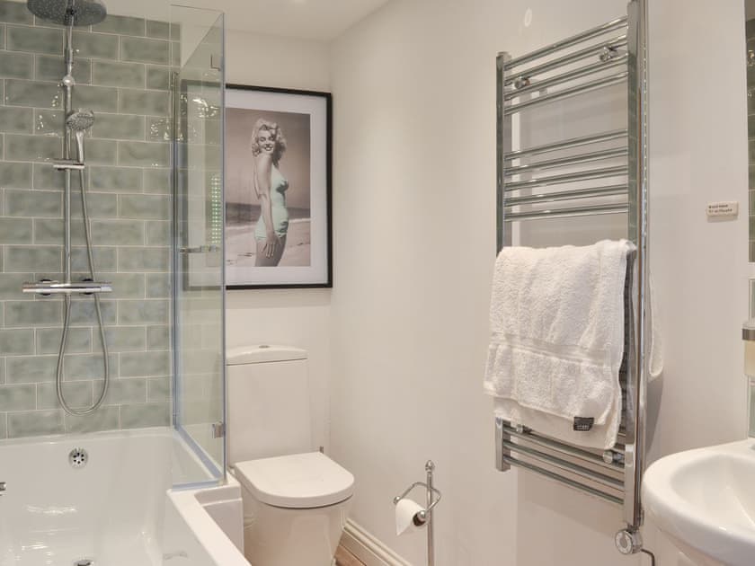 Bathroom | Grattan Cottage - Grattan Manor Cottages, Bow, near Crediton