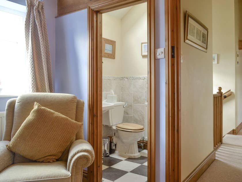 En-suite facilities | Cass Lodge, near Easingwold