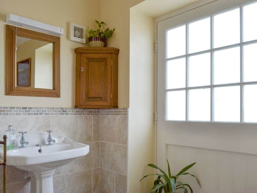 Family bathroom | Cass Lodge, near Easingwold