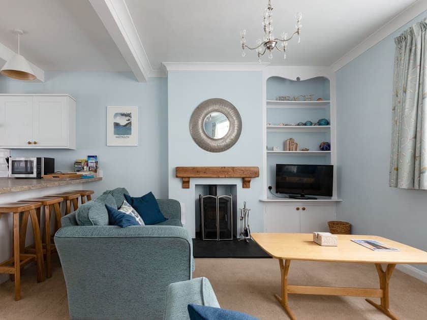 Attractive open plan living space | Marymede, Dartmouth