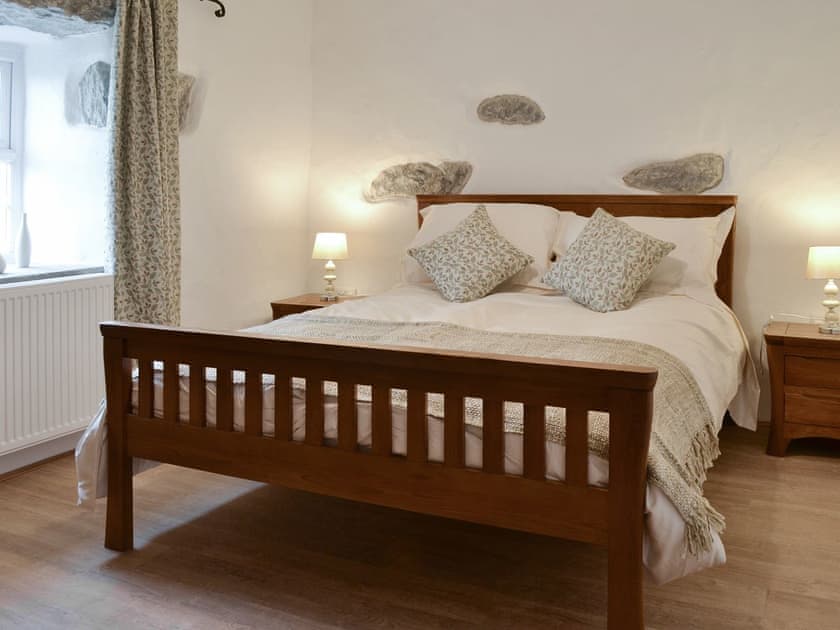 Comfortable second double bedroom | Eithinog Ganol, Penygroes, near Caernarfon