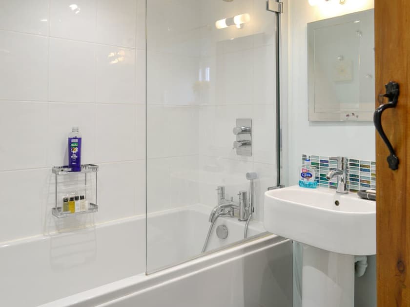 Family bathroom | Lavender Cottage, Bewerley, near Pateley Bridge