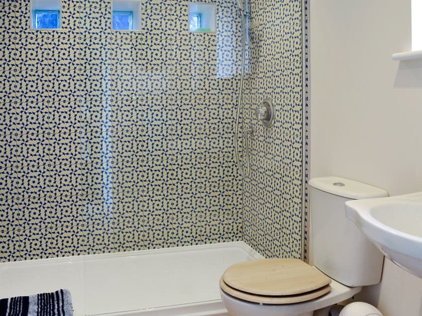 Shower room | Twin Bays House, Scarborough