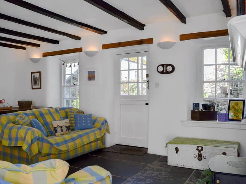 Characterful open plan living space | Bar Cottage, Port Isaac