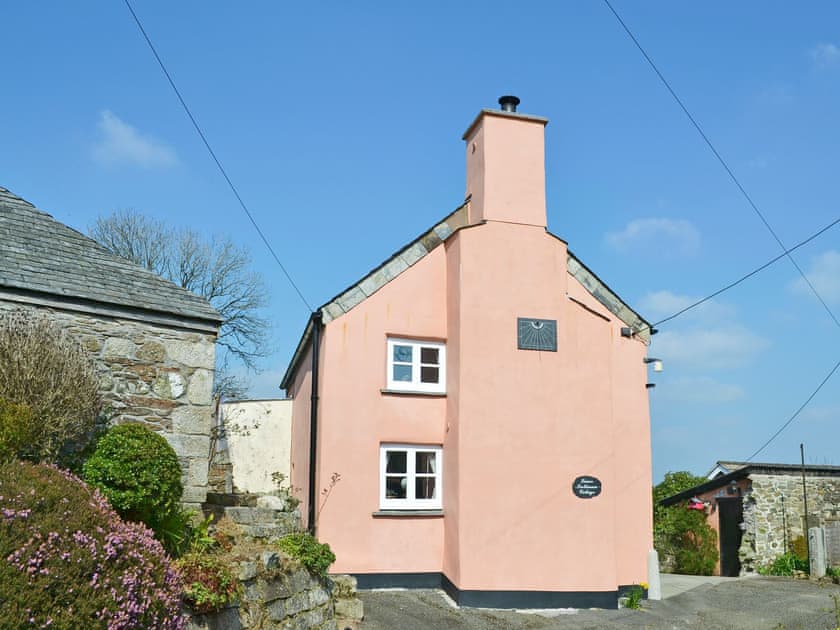 Perfect holiday home  | Lower Trethinna Cottage, Altarnun, near Launceston