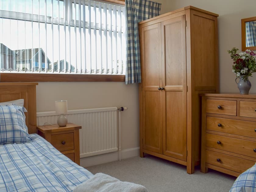 Twin bedroom | Burnside, St Andrews
