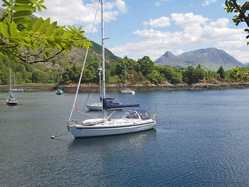 Breathtaking views | Lismore Cottage, North Ballachulish, near Glencoe