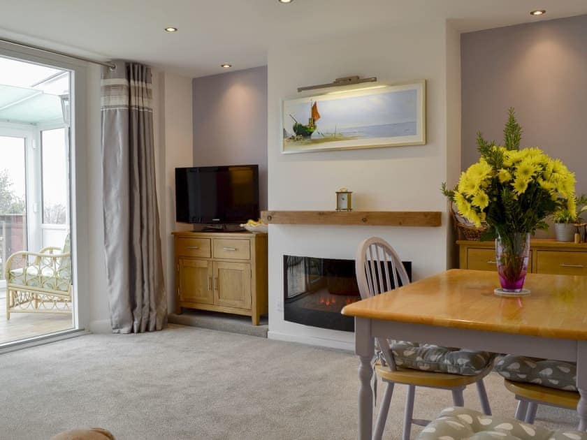Spacious living/ dining room | Greenhaven, Tywardreath, near St Austell