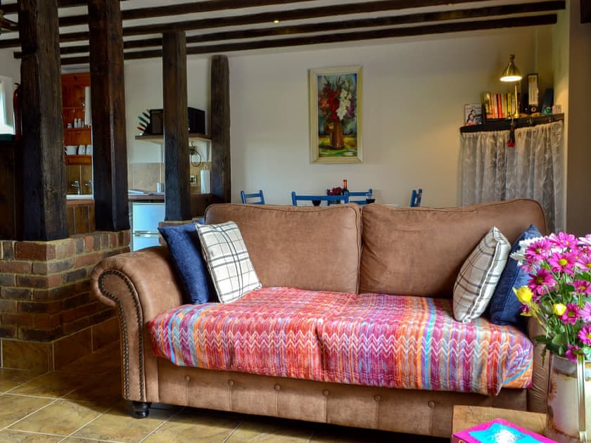 Lounge area | Quince Cottage - Lower Marley Farm, Sedlescombe, near Battle