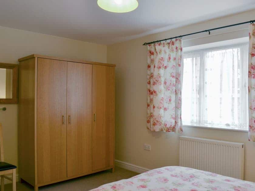 Double bedroom | Elm Lodge - Southolme Lodges, Pickering