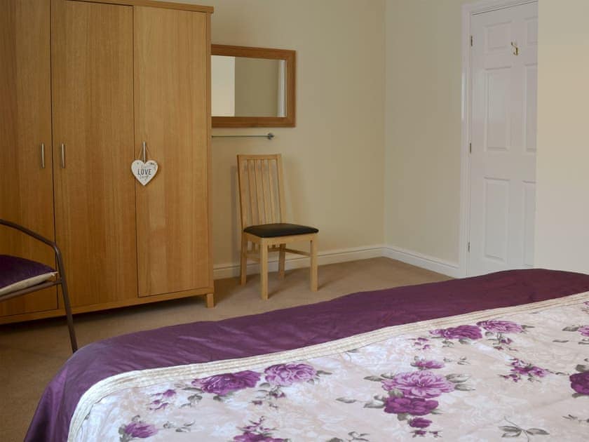 Double bedroom | Oak Lodge - Southolme Lodges, Pickering