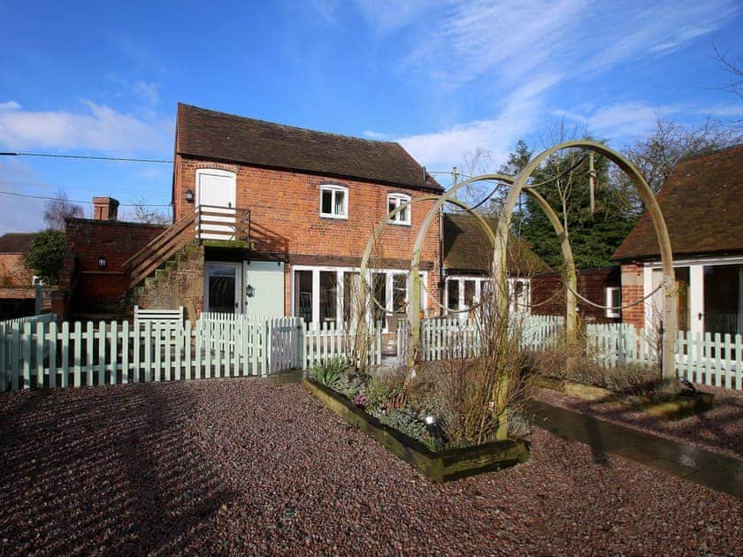 Exterior | Poppy Cottage, Near Shrewsbury