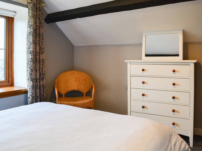 Charming bedroom with double bed and complementary furniture | Granary Cottage - Common House Farm, Melkridge