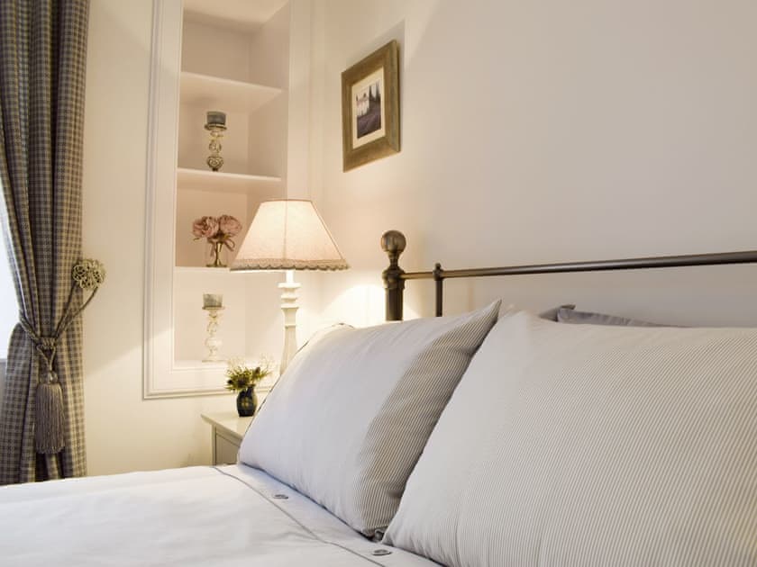 Peaceful double bedroom | The Sailmaker’s Loft, Anstruther