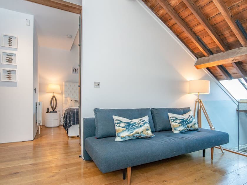 Spacious landing area with contemporary furniture | 73 Brewhouse - Royal William Yard, Plymouth