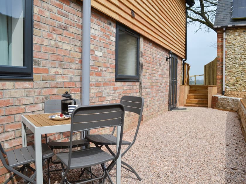 Sheltered sitting out area | The Wheel House, East Hill, near Ottery St Mary