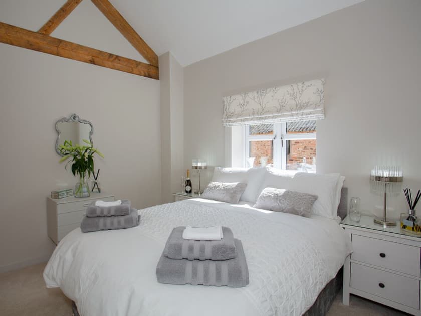 Attractive double bedroom | Brens Barn, Aiskew, near Bedale