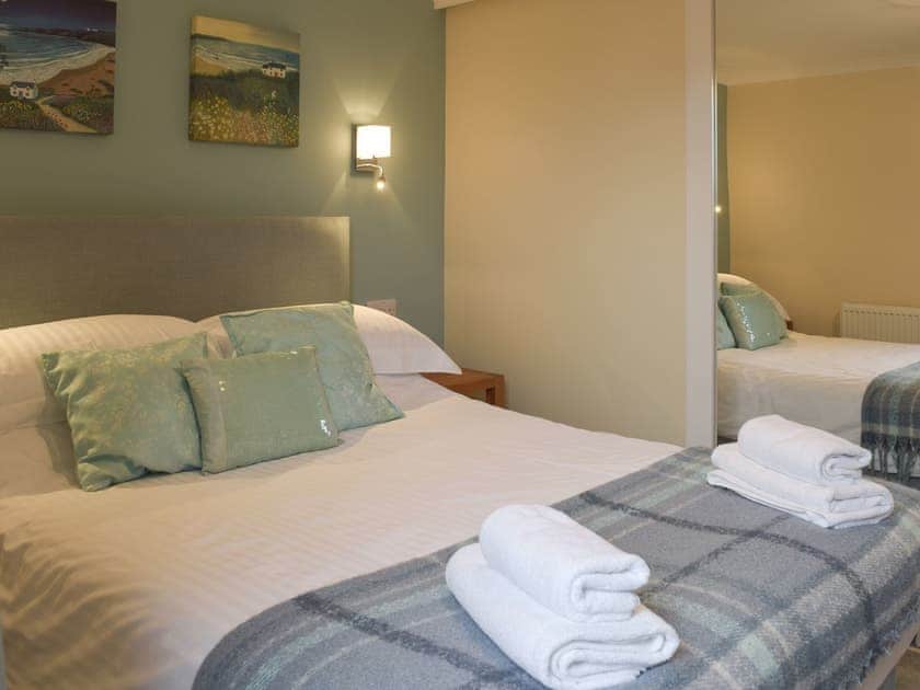 Double bedroom | The Old Coach House - Hayscastle Cottages, Hayscastle