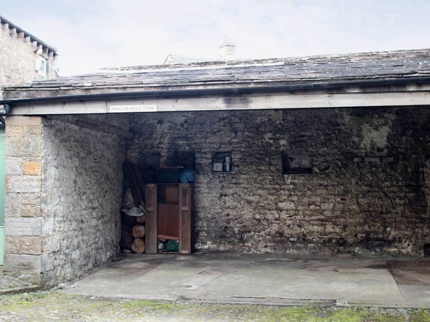 Covered parking area | Winville Cottage, Askrigg
