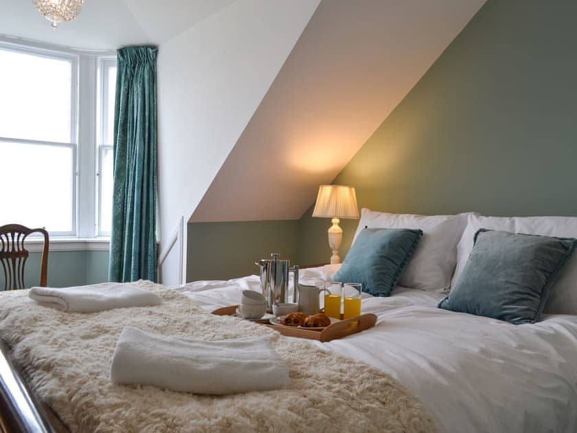 King sized bedroom | FircliffThe House on Bute, Port Bannatyne, near Rothesay, Isle of Bute