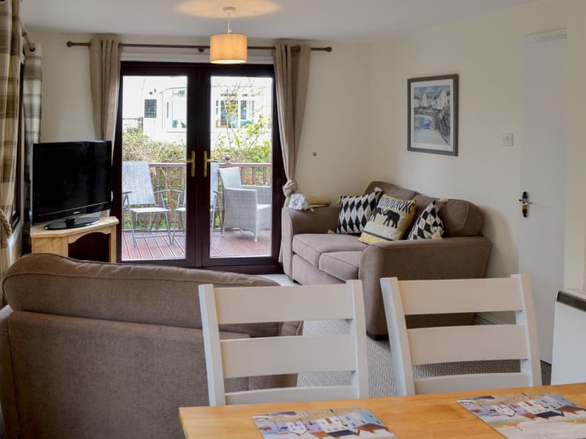 Comfortable living/ dining room | Josnor Chalet, Benllech