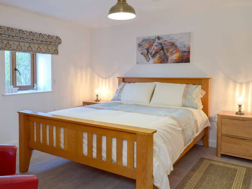 Double bedroom | Hen Llaeth - Blaenhirbant Isaf Cottages, Cwmsychpant, near Lampeter