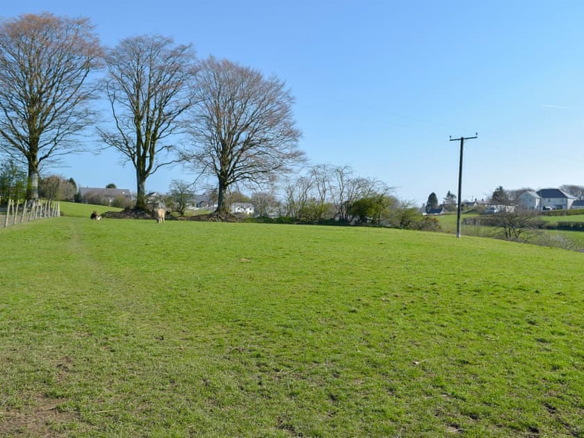 Surrounding area | Hen Llaeth - Blaenhirbant Isaf Cottages, Cwmsychpant, near Lampeter