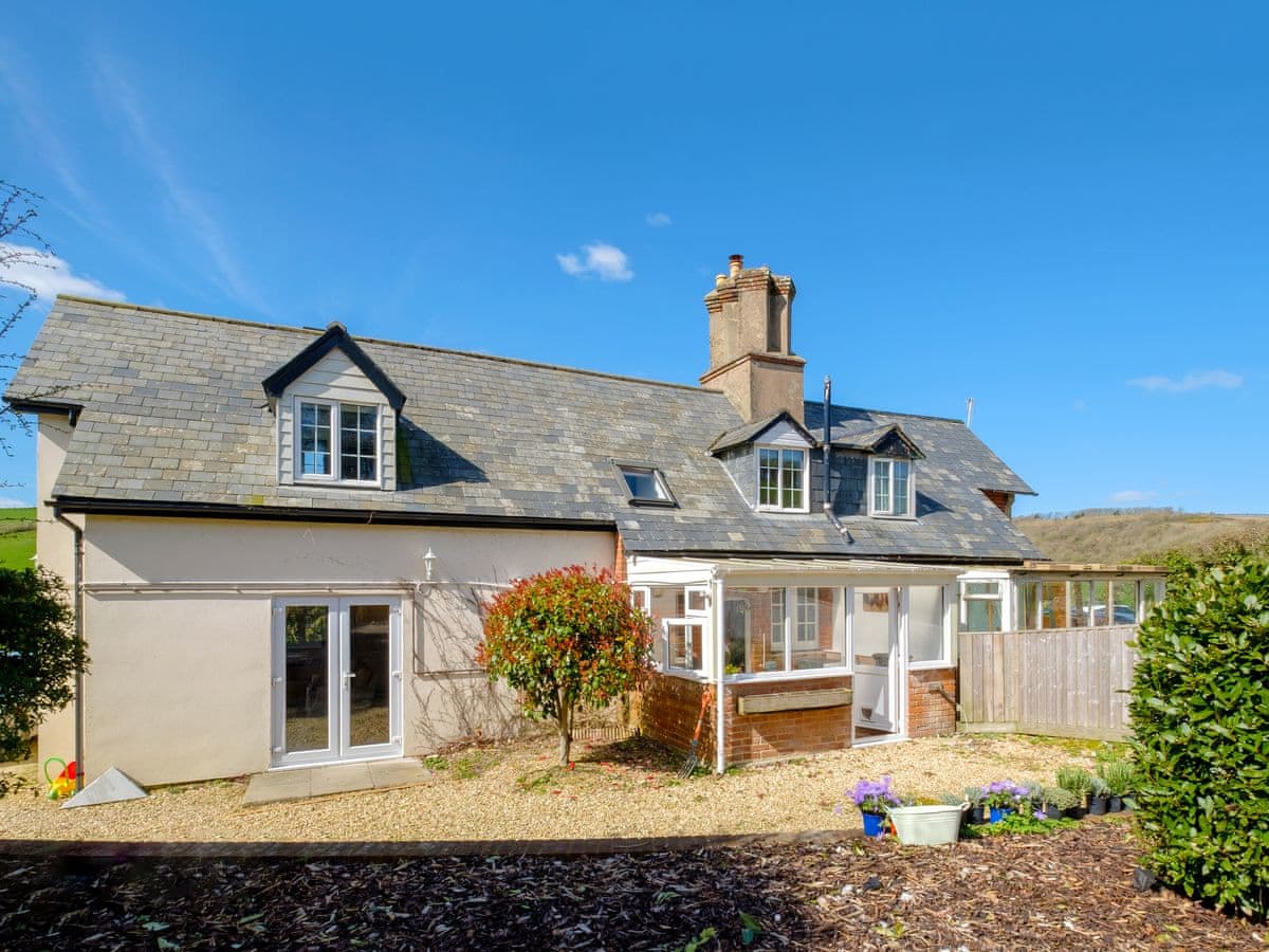 Cheverton Farm Rowborough Cottage Ref Ukc3991 In Shorwell