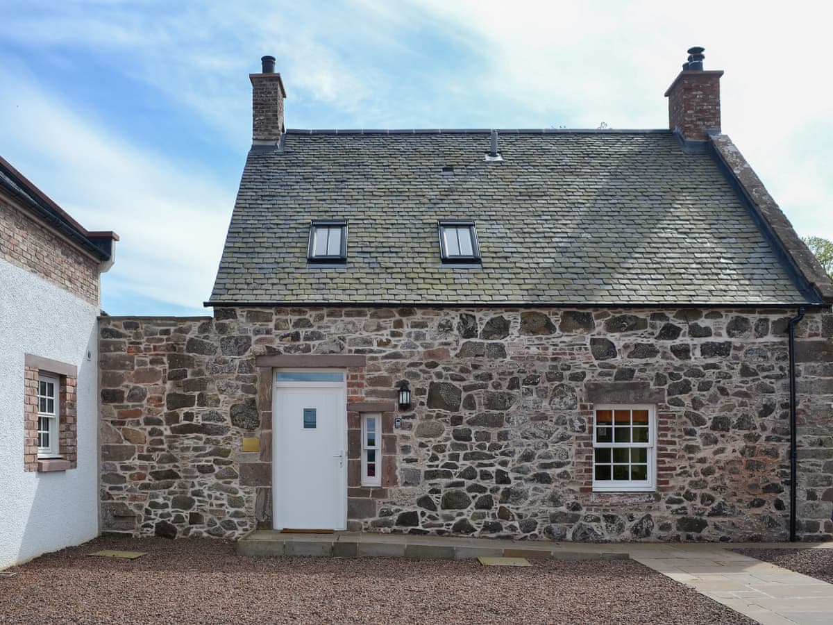 Old Montrose - Grieve's Cottage