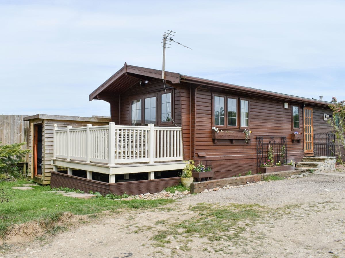 Llama Lodge - Holiday lodge in South West England - Image 1