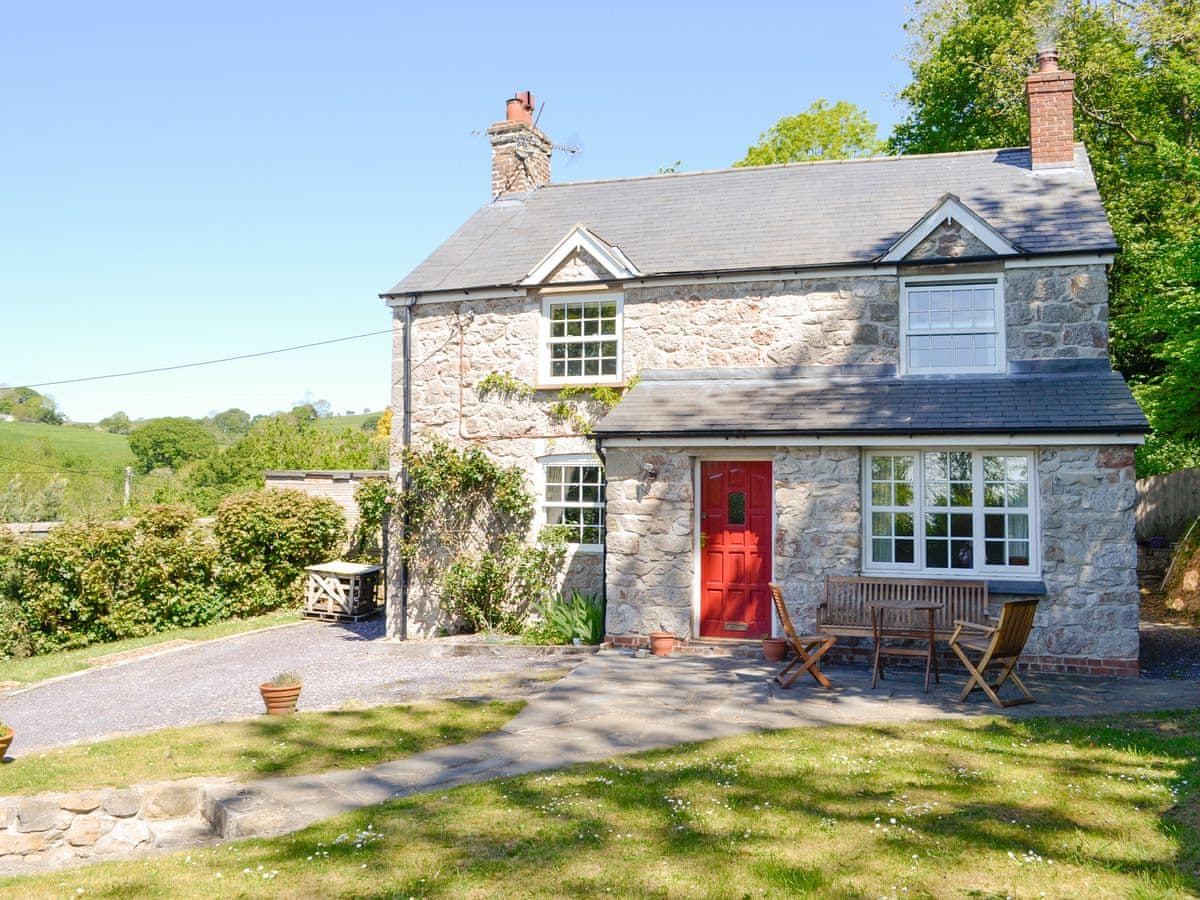 Ty Newydd y Graig
